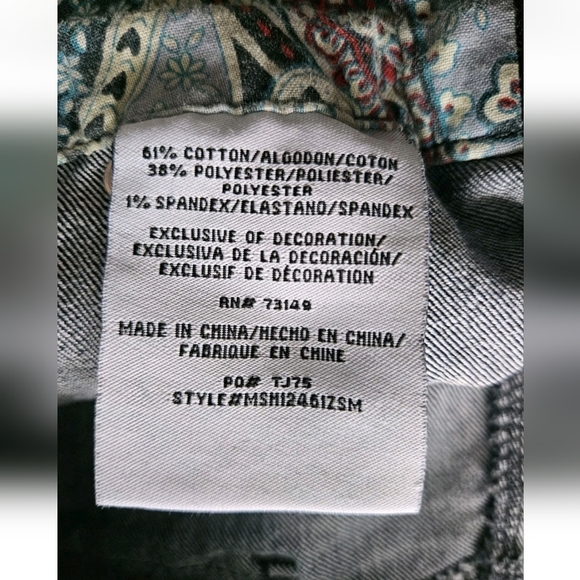 One 5 One Denim Shorts Blue Size 12 Button Pockets Women's Casual - Picture 3 of 6